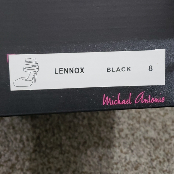 ⭐New Listing⭐ Michael Antonio suede strappy pumps - Picture 6 of 7